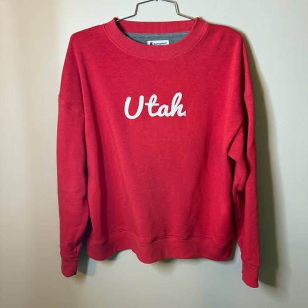 University of Utah champion sweatshirt women’s crew neck size xl